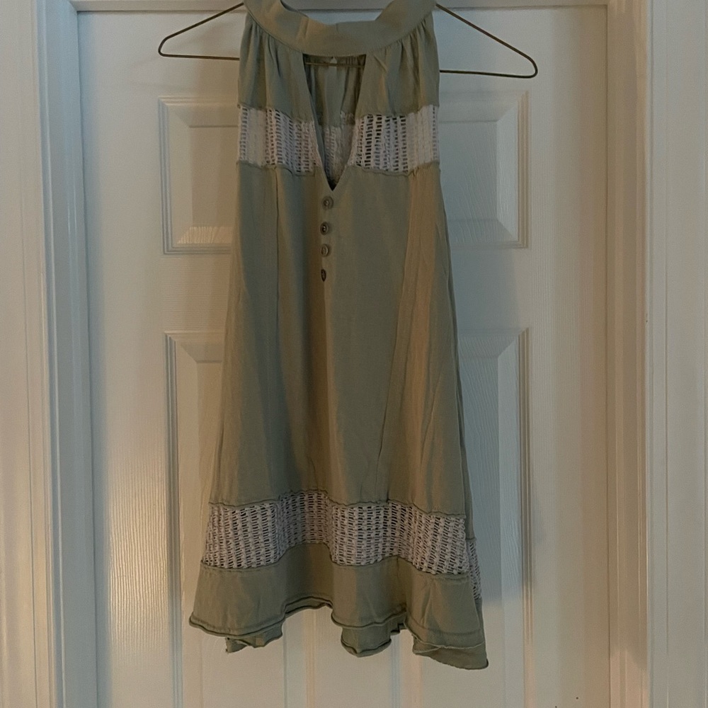 Beautiful light green dress. Boutique. Brand new.